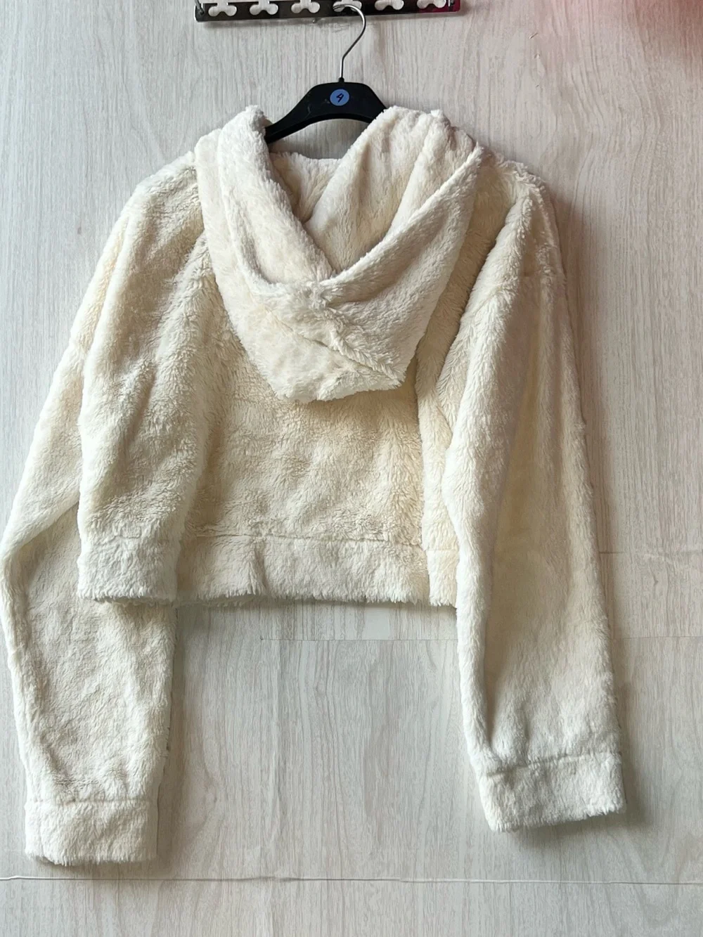 Forever 21 Cream Plush Hooded Cropped Sweater